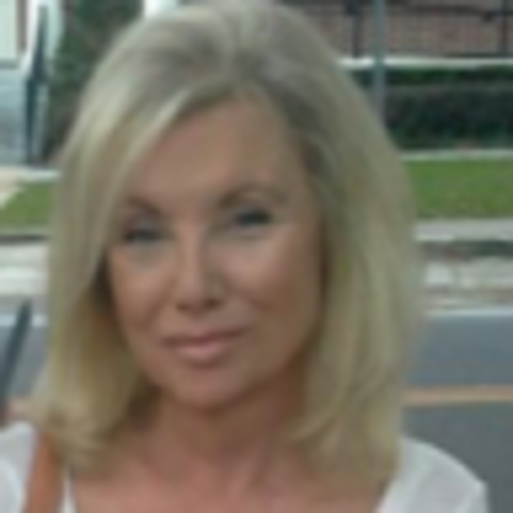 Meet your Posher, Carol